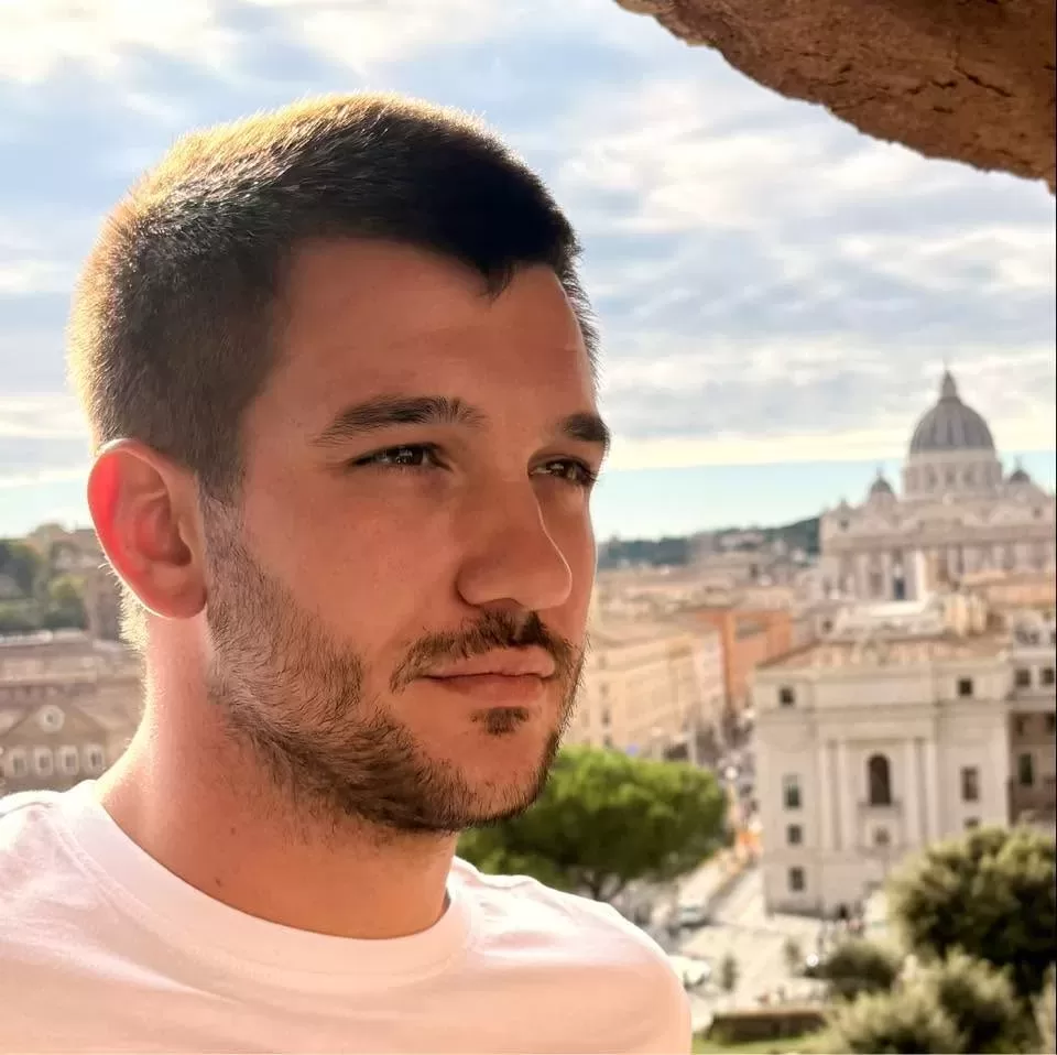 Гръм в рая! Един от пиарите на Калин Каменов напуска Община Враца, вижте защо