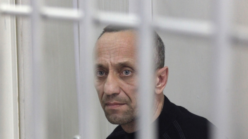 Руски съд намери за виновен за 56 убийства бивш полицай,