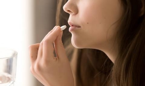 13 годишно дете опита да се самоубие с хапчетата на баба