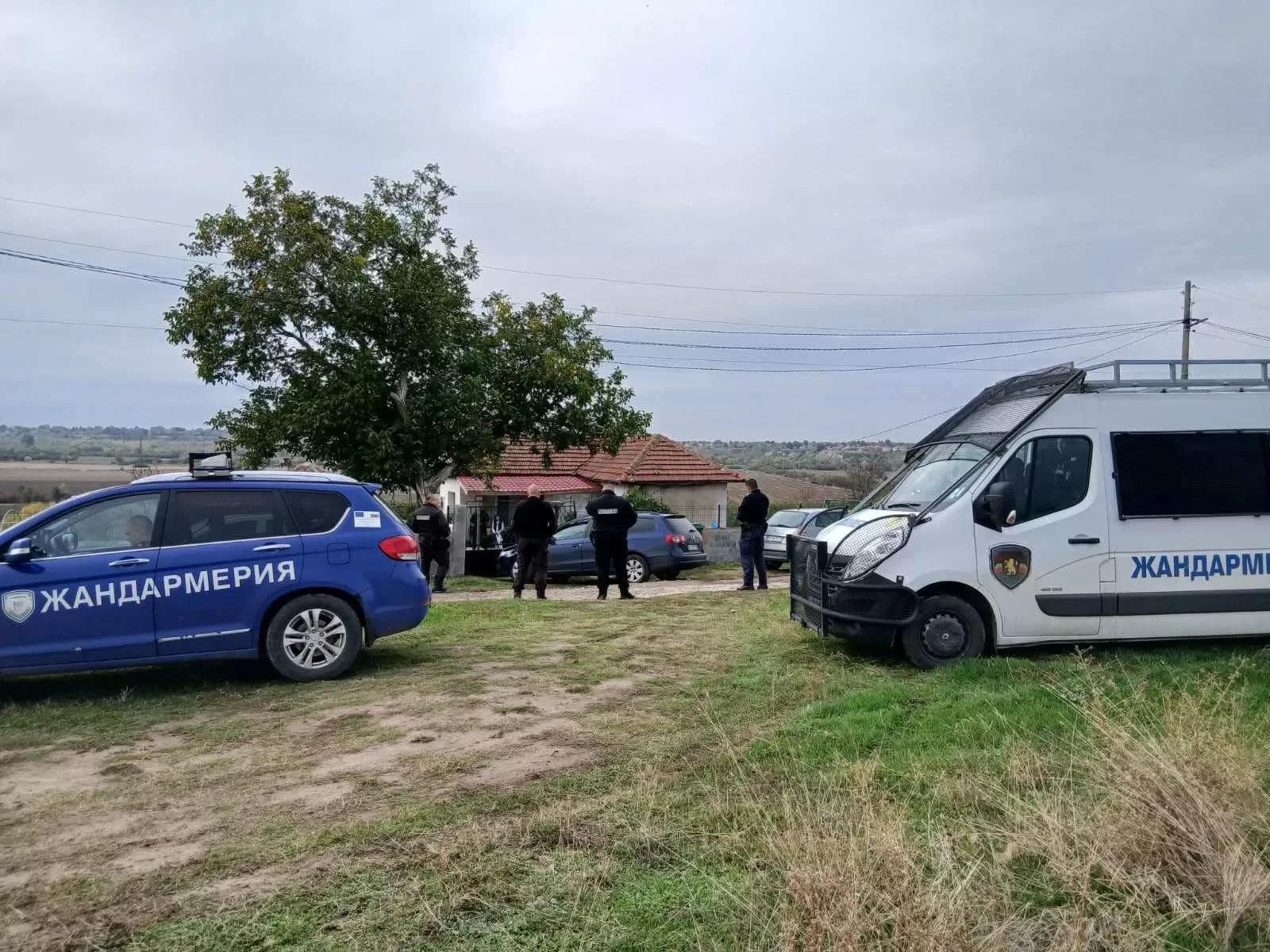 Акция „Купен вот“ тече във Врачанско, полиция и жандармерия спират наред /снимки/