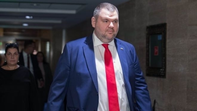 Проблемът на българските партии особено на тези в опозиция е