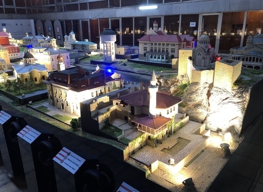 Атрактивна изложба на реалистични умалени модели на значими културно исторически обекти