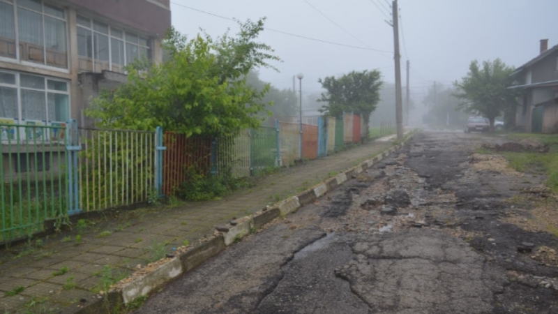 Новият областен управител на Монтана Ивайло Антонов назначи комисия която