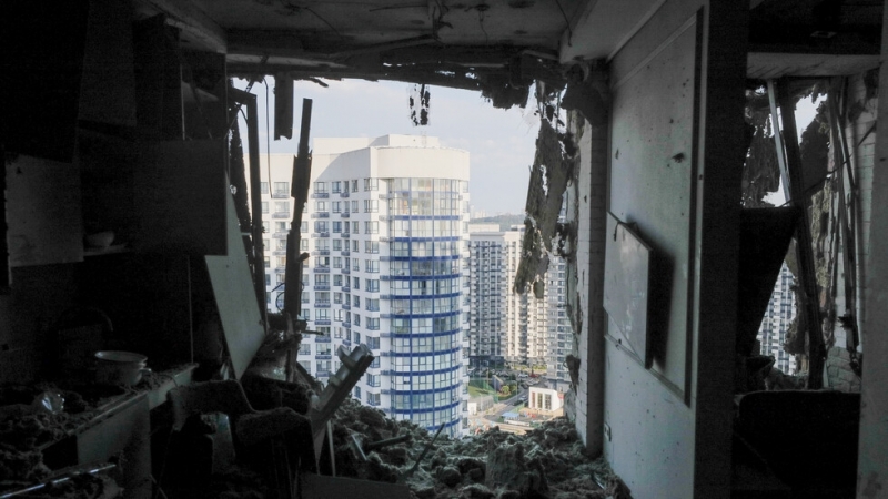 Шестима души бяха ранени при среднощна руска атака в украинския