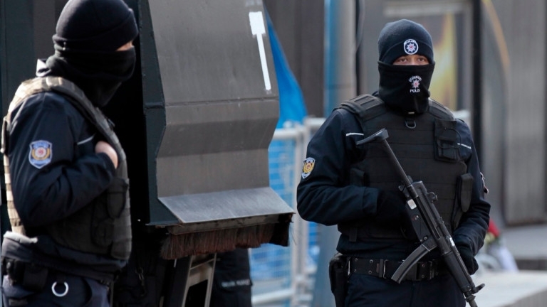 Турската полиция задържа 22 ма членове на джихадистката групировка Ислямска държава