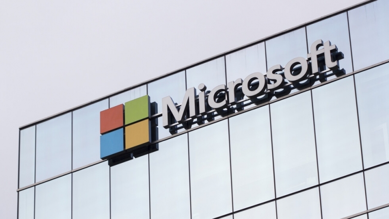 На 14 януари точно десет години след старта на операционната