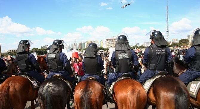 Десет души бяха убити при опит за бягство от бразилски