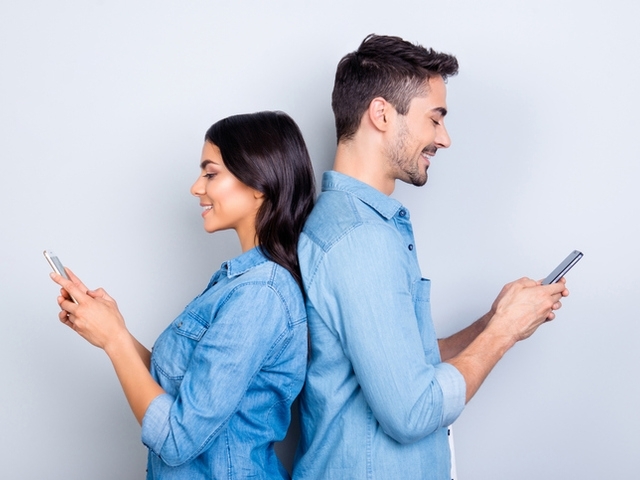 Вие сте приятели от дълго време а може би само