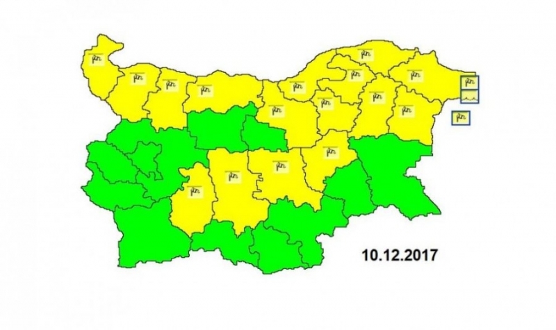 Днес от запад ще започнат валежи от дъжд Вятърът ще