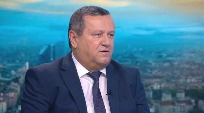 Ако дефицитът в сегашната план сметка на държавата е над 3