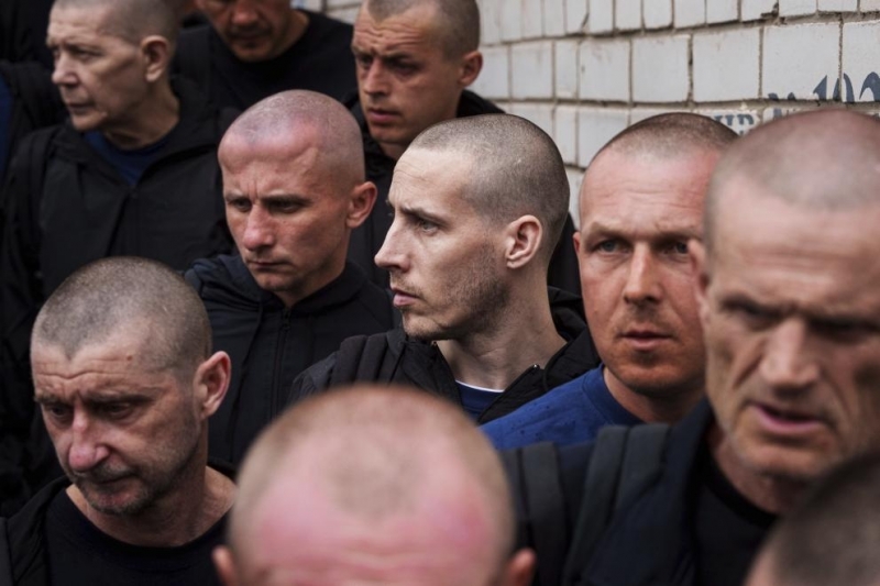 Първата група военнослужещи от руските въоръжени сили на възраст до