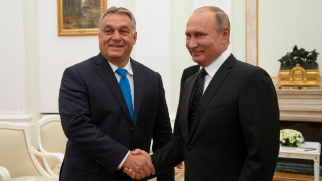 Унгарският премиер Виктор Орбан постоянно разпространява наратива на Кремъл и