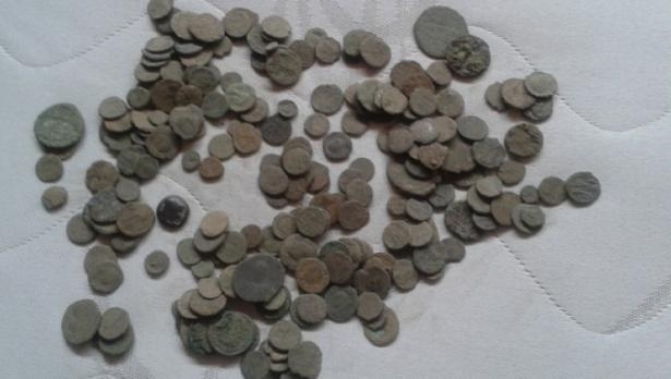 Ченгета откриха артефакти в къща във Врачанско съобщиха от МВР Случката
