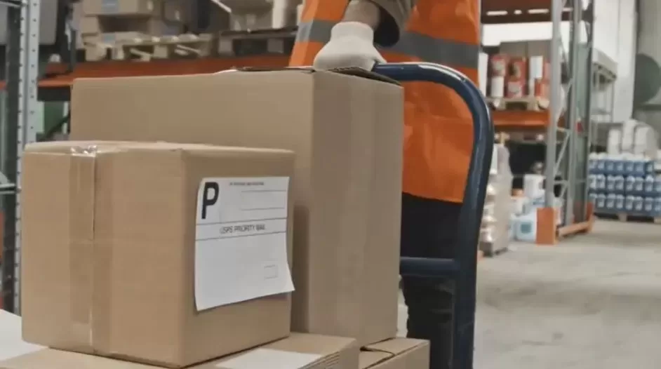Нови такси оскъпяват поръчките от Temu, Shein и AliExpress от 1 ноември