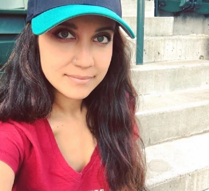 28 гoдишнa учитeлкa в aмeрикaнcкo училищe Oливия Coндхeйм e прaвилa ceкc