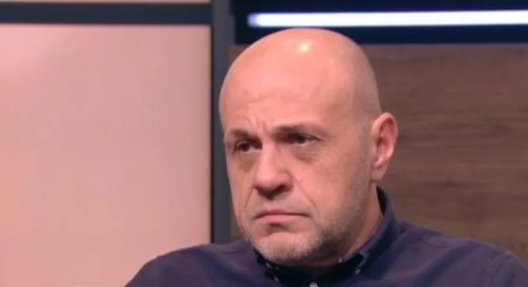 Със сигурност арестът и оставката на министър Нено Димов създава