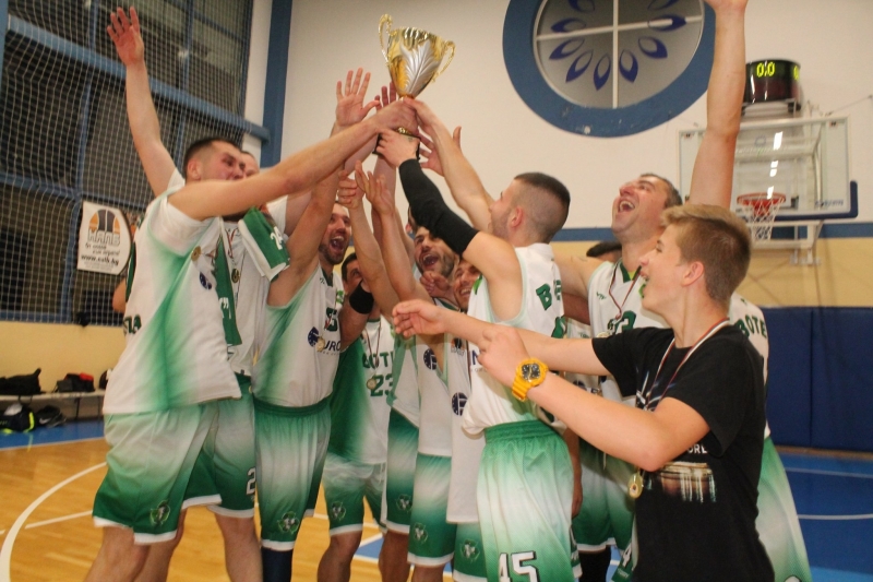 Ботев 2012 Б триумфира с титлата на НАЛБ в трета