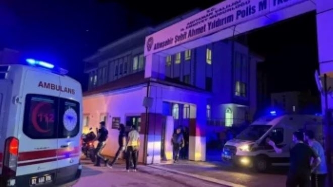 Полицай откри огън в полицейски участък в турския град Адъяман