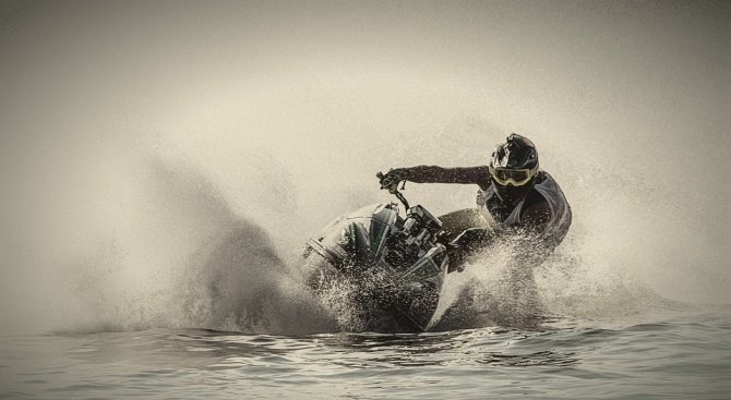 Испанските власти съобщиха че са разбили мароканска банда използвала джетове