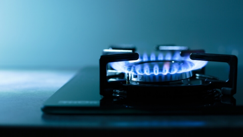 През октомври плащаме с 1 81 повече за газ отколкото през