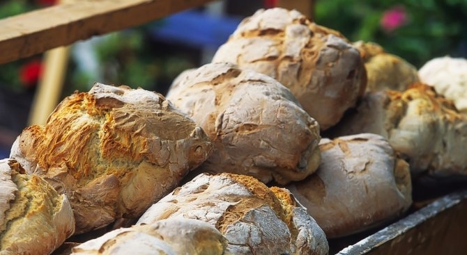 Години наред ни казват колко вредни са въглехидратите за фигурата