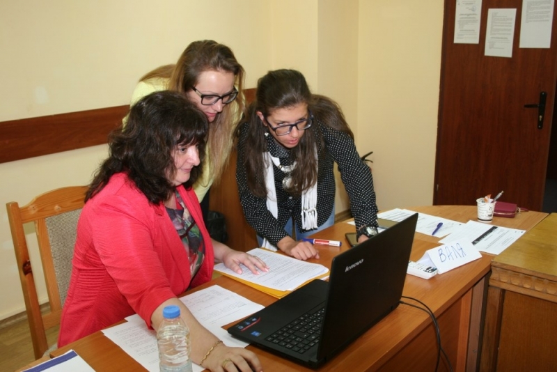 Бюрото по труда в Лом обяви конкурси за трима експерти