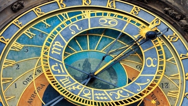 Овен
Денят ви поставя пред въпроси свързани с приятелства и лични