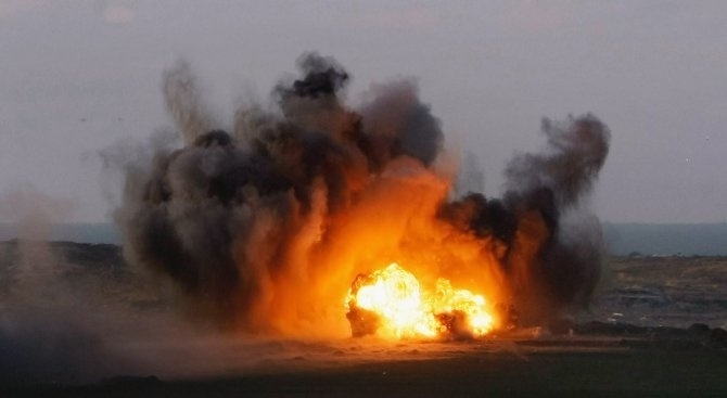 Сирийската държавна телевизия заяви че Израел е нанесъл въздушен удар