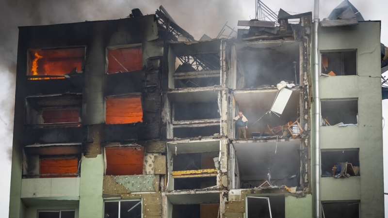 Най малко седем души загинаха а десетки бяха ранени при газовата