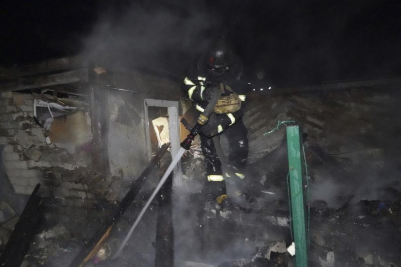 Руски удари отнеха живота на двама души а най малко 37