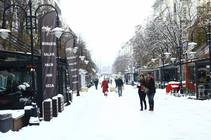 Най ниските температури през януари ще бъдат между минус 18 deg и