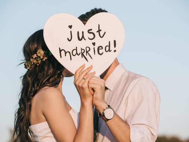 Бракът е обект на множество схващания някои от които безкрайно