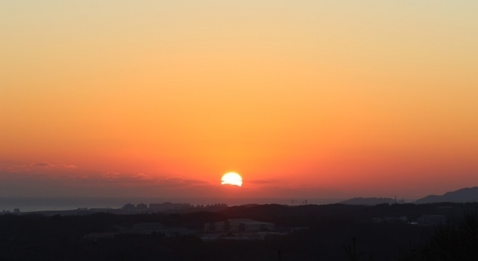 През втория ден от седмицата над България ще е предимно