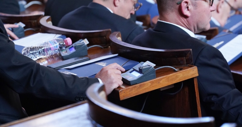 С промени в Кодекса за социалното осигуряване приети на първо