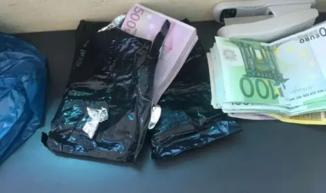 Митничари откриха банкноти в евро на стойност близо 50 000 лева