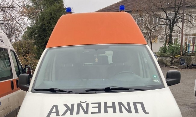 22 годишен младеж пострада тежко при запалване на храсти в с