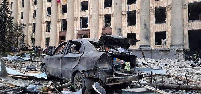 Трима души бяха убити и 31 бяха ранени при руски