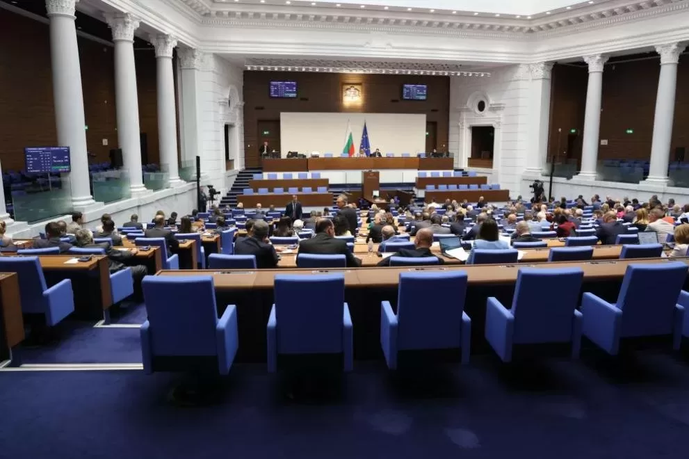 Няма кворум: Парламентът няма да заседава във връзка с помилването на Огнян Атанасов