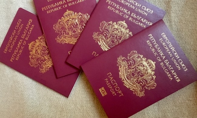 Всеки втори който е получил български паспорт по облекчена процедура