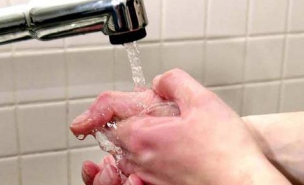 Бунт в Раковски Родители масово отказват да пуснат децата си