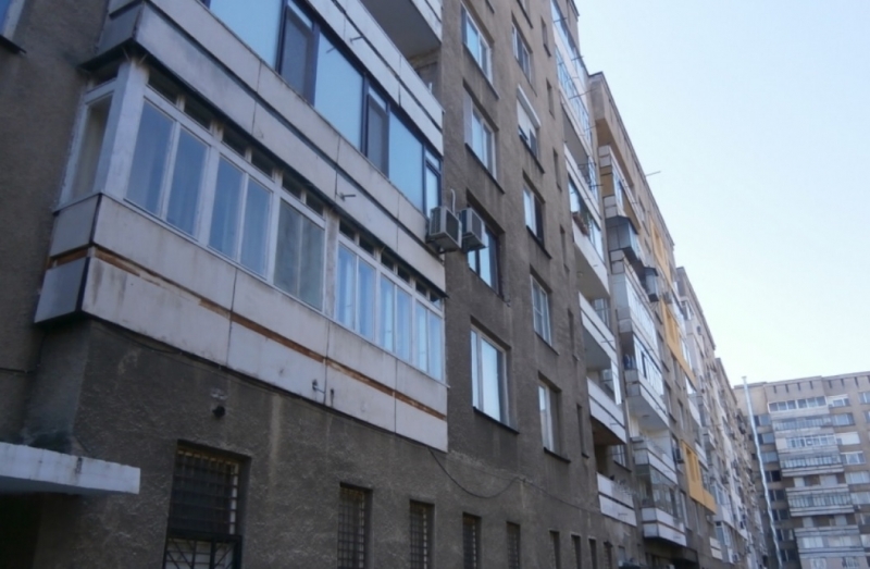 Частен съдебен изпълнител обяви на търг огромен апартамент ползван за