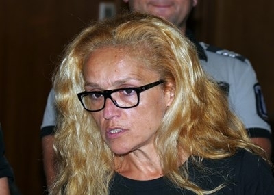 С Биляна Петрова се жалват от мухъл кир и студена вода