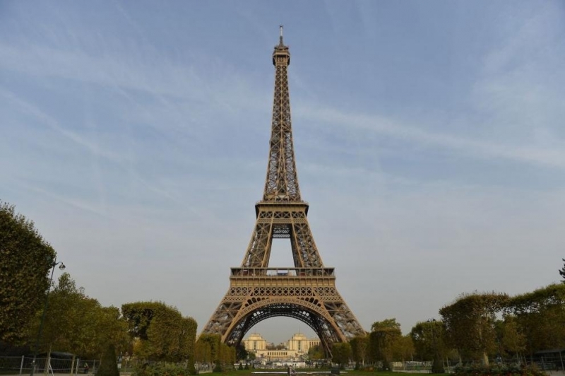 Една от основните забележителности на Париж ще бъде затворена за