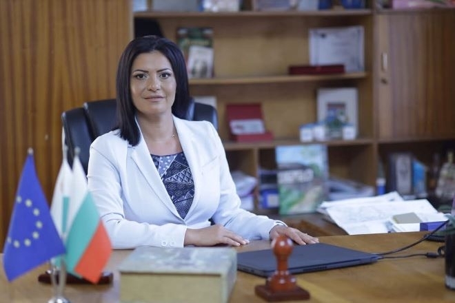 Уважаеми жители и приятели на община Мизия На прага на новата