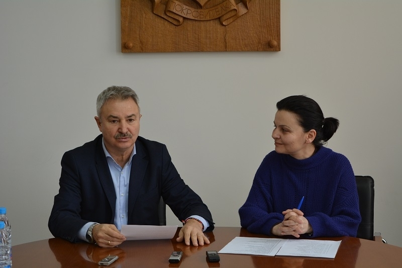 Академично издателство Проф Марин Дринов дари 3000 книги на община