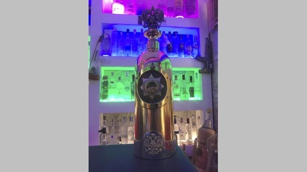 Откраднатата бутилка водка смятана за най скъпата в света и оценявана