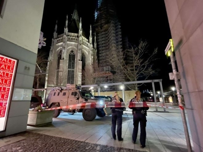 Полицията в южния германски град Улм сложи край с изстрели