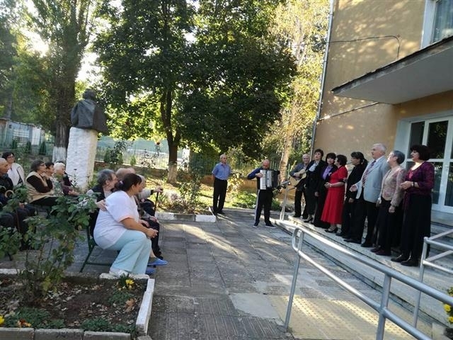 В истински празник се превърна гостуването на Групата за стари