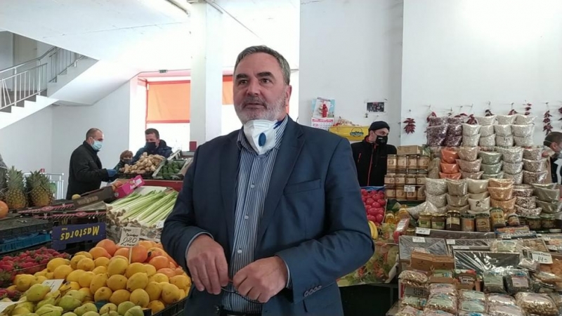 Който има резервация за море през юли и август да