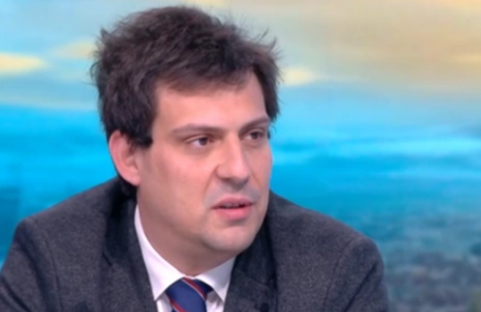 Цената на суровия петрол преди месец беше 80 долара за